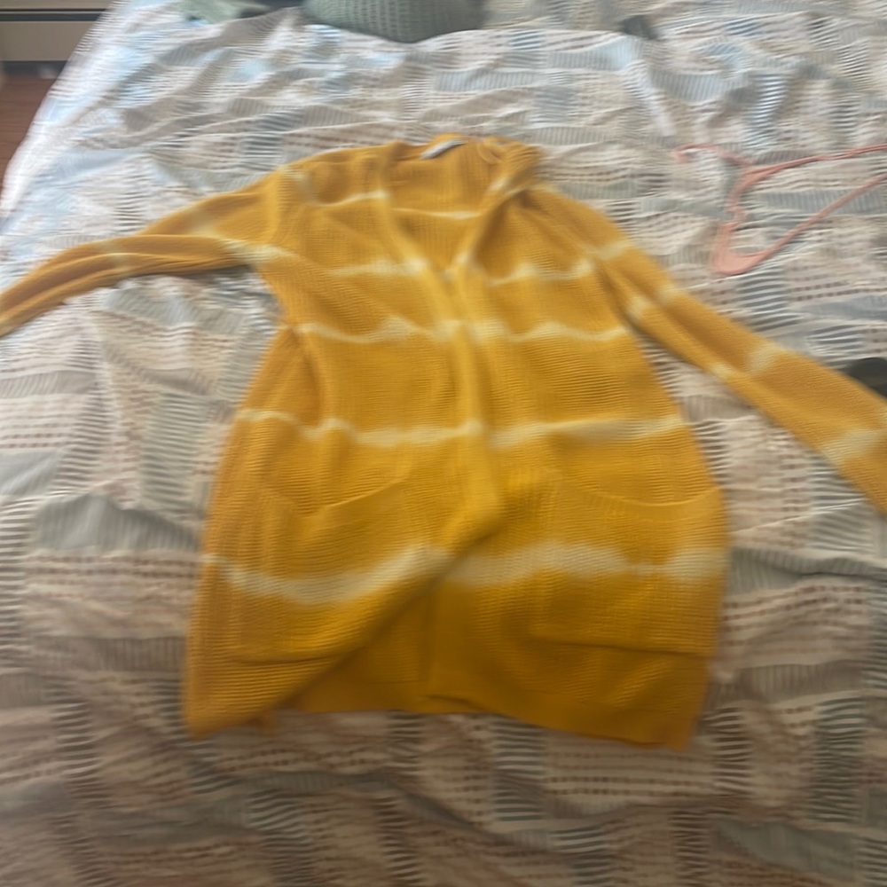 Yellow and cream striped king cardigan size medium